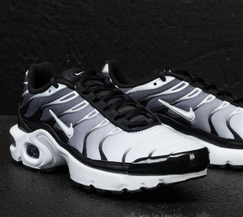 tns nike damen schwarz weiß|nike tuned germany.